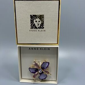 Anne Klein Floral Brooch . NWT